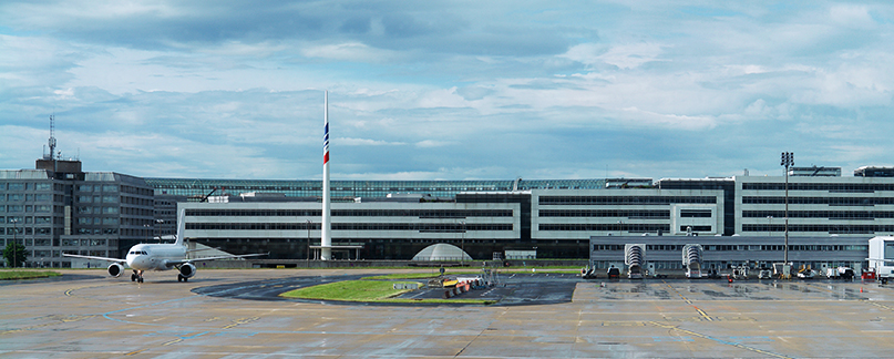 Aéroport Paris Charles de Gaulle vol annulé, vol retardé ou surbooking